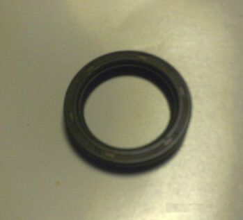 FRONT DIFFERENTIAL AXLE PINION OIL SEAL x1 (Austin 10 Ten) (**From 1945- 48**)  